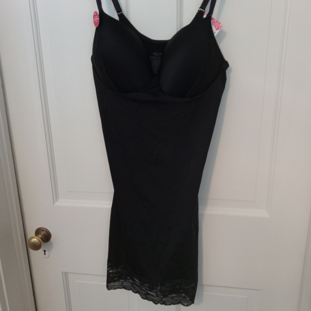 XL, Red Hot, Convertible Lace Cupped, Full Slip
